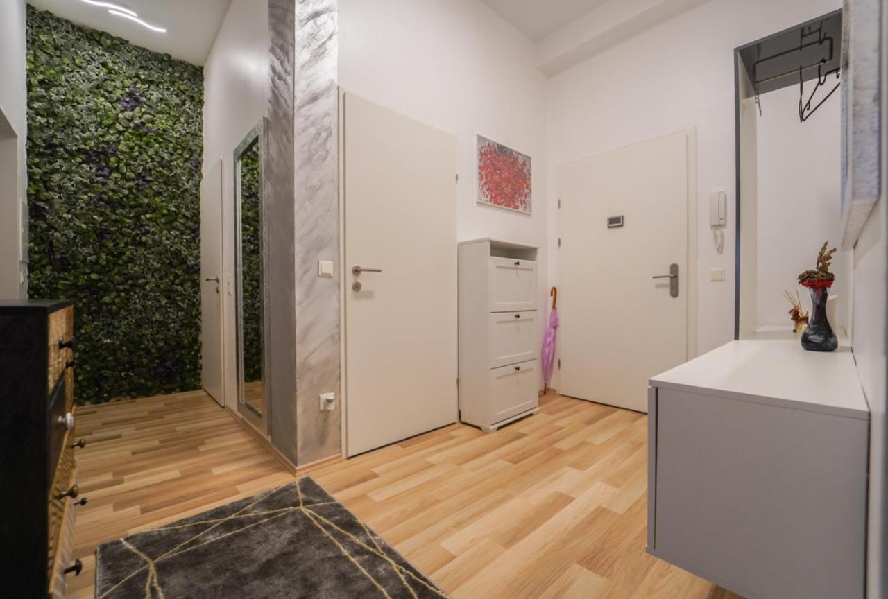 Gardenhill Vienna Apartment Bagian luar foto